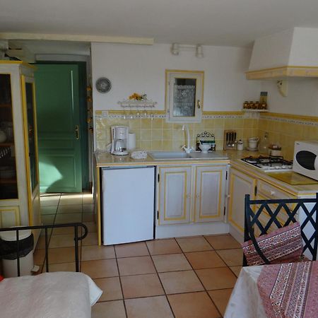 Chez Jean-Pierre & Annick Villa Ремулан Екстериор снимка